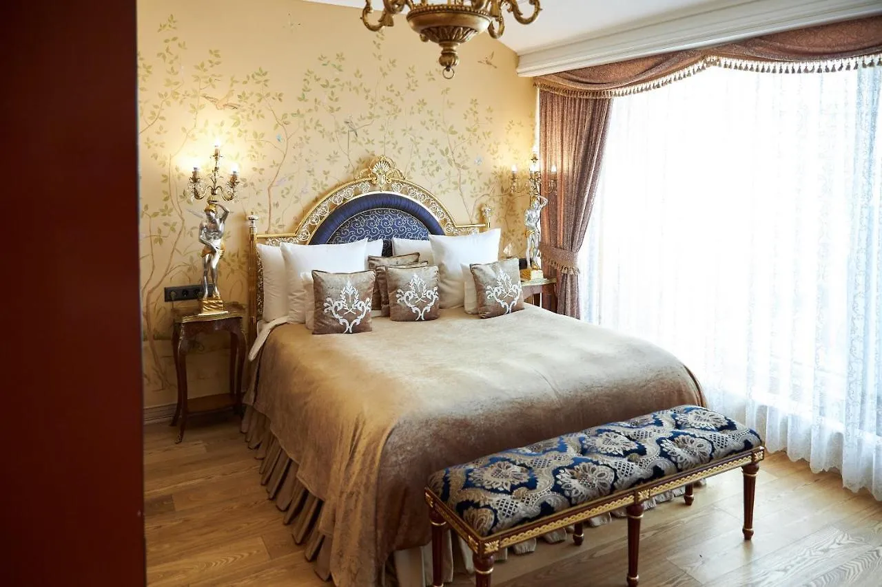 Trezzini Palace Boutique Hotel San Pietroburgo 5*,